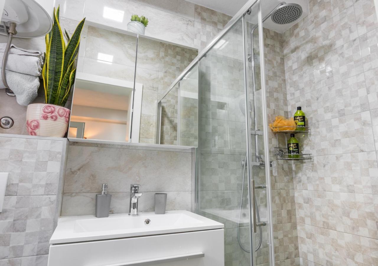 Apartman Ivan Makarska Esterno foto